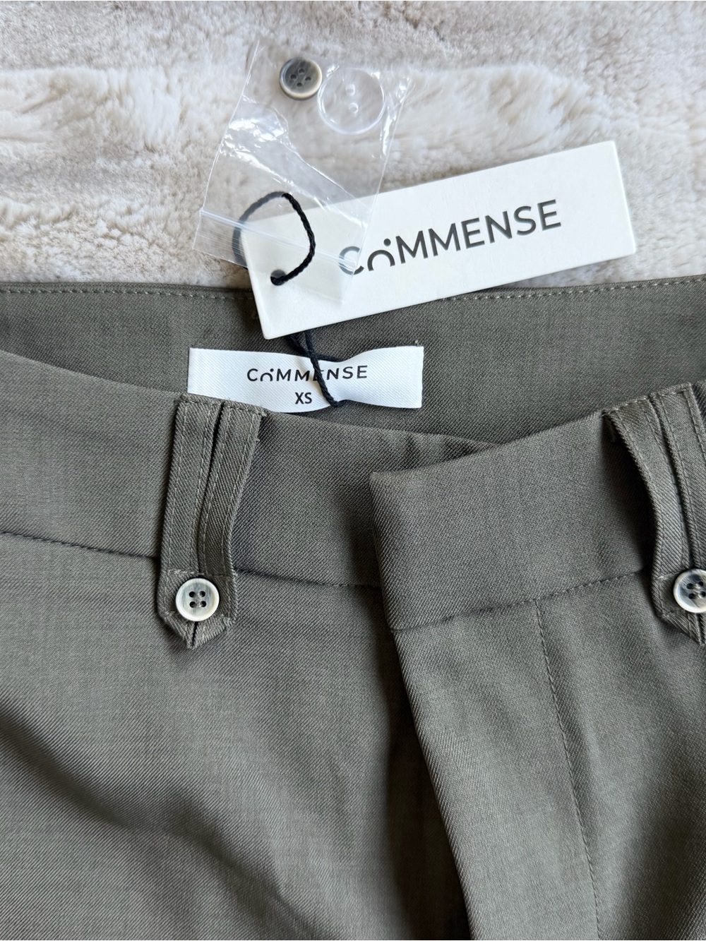 Commense Side Pleated Wide-Leg Pants in Army Green Size XS - Picture 6 of 6